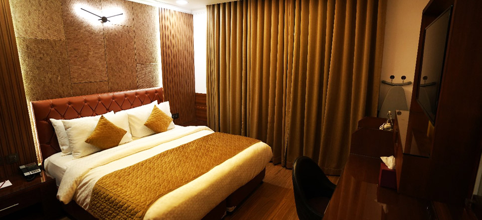 ernakulam hotel booking