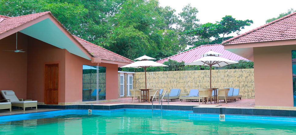 resort in kochi with pool